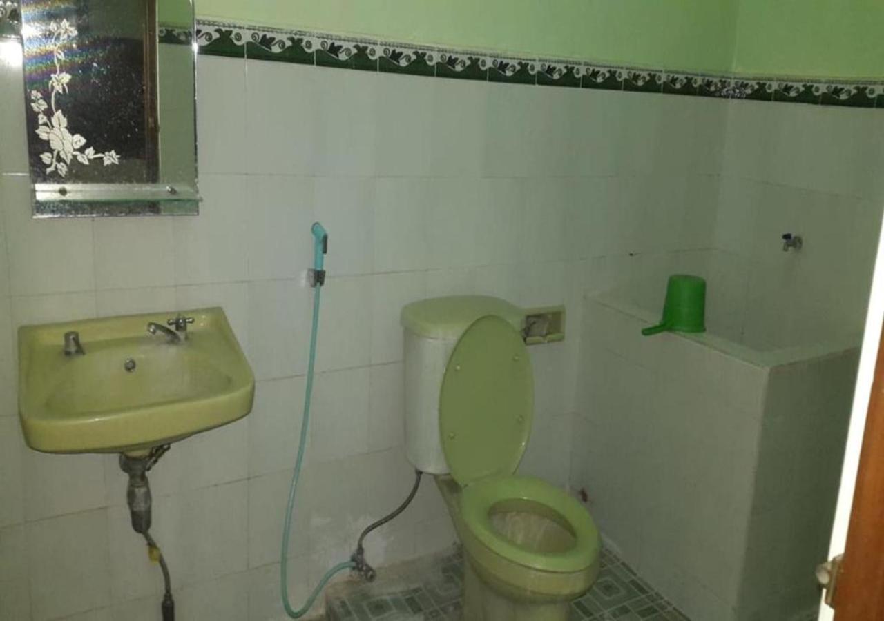 Hotel Mulia Lawean Екстериор снимка